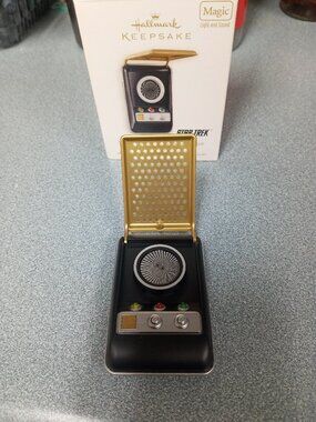 Hallmark Keepsake Star Trek TOS Communicator Ornament -2008